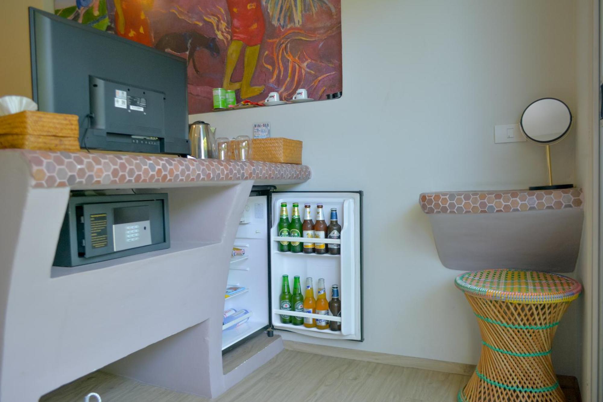Le Divine Comedie Beach Resort Baan Tai Exterior foto